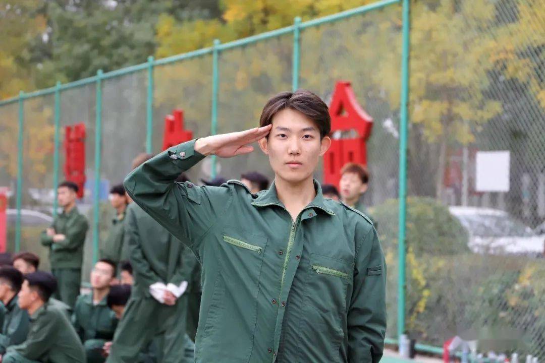 尤文图斯砥砺前行：冠军荣誉路上奋勇拼搏的简单介绍